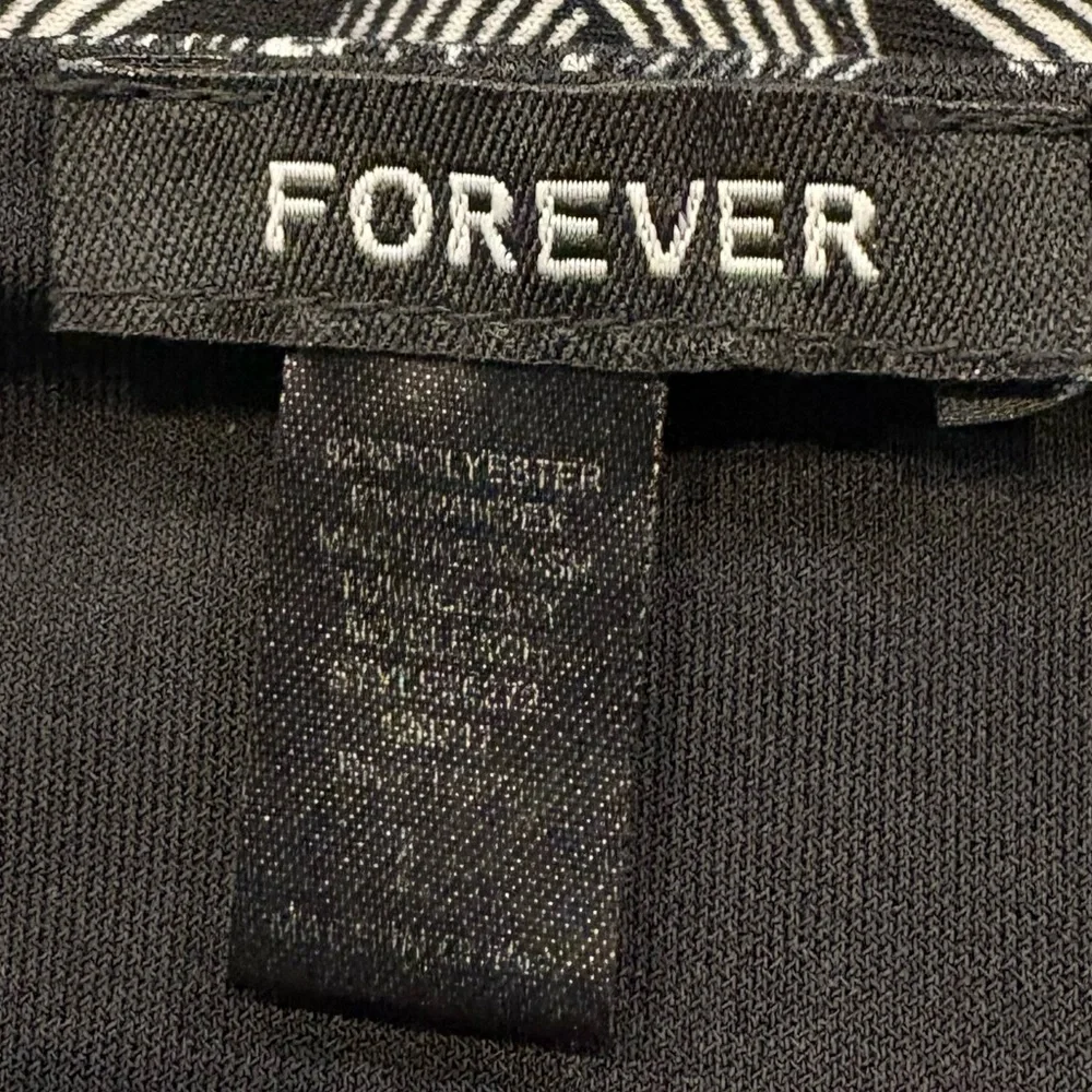 Forever Elegant Black & White Bateau Neck Dress - Picture 2 of 3